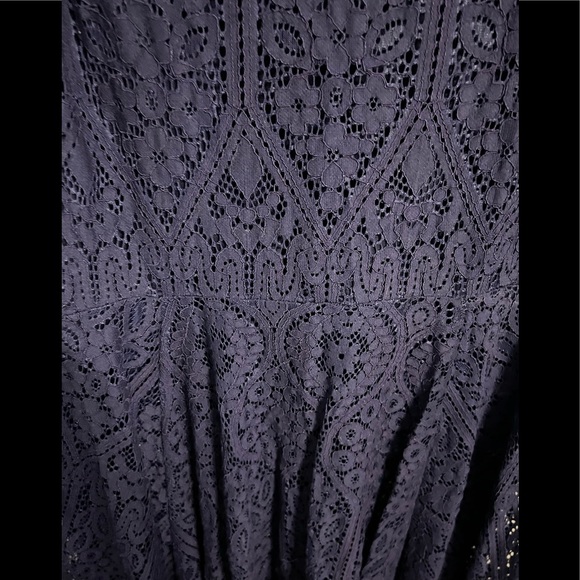 Express Blue Lace Asymmetric Hem - Picture 2 of 6